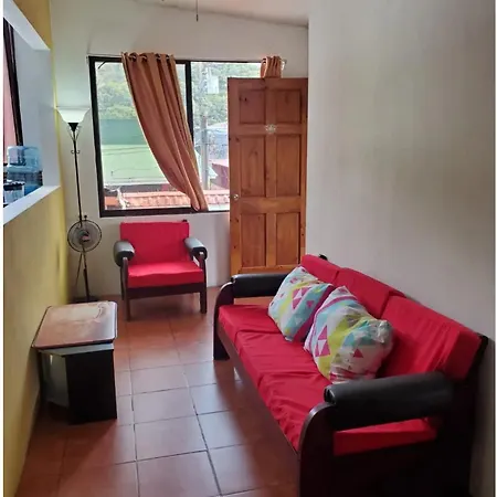 Casa Laura Apartment Quepos Exterior photo
